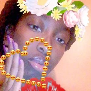 Meet your Posher, Betty-jean